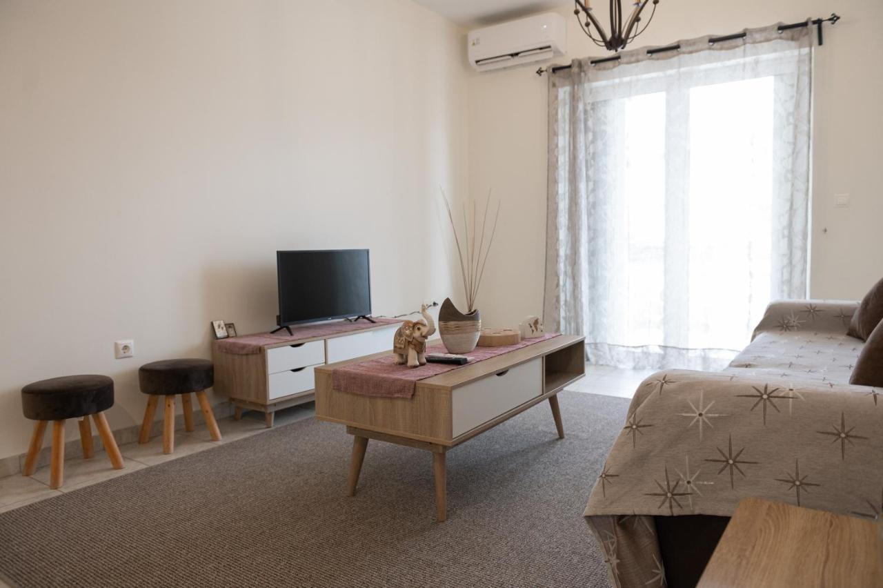 Despoina'S Lovely Apartment Nafplio Bagian luar foto