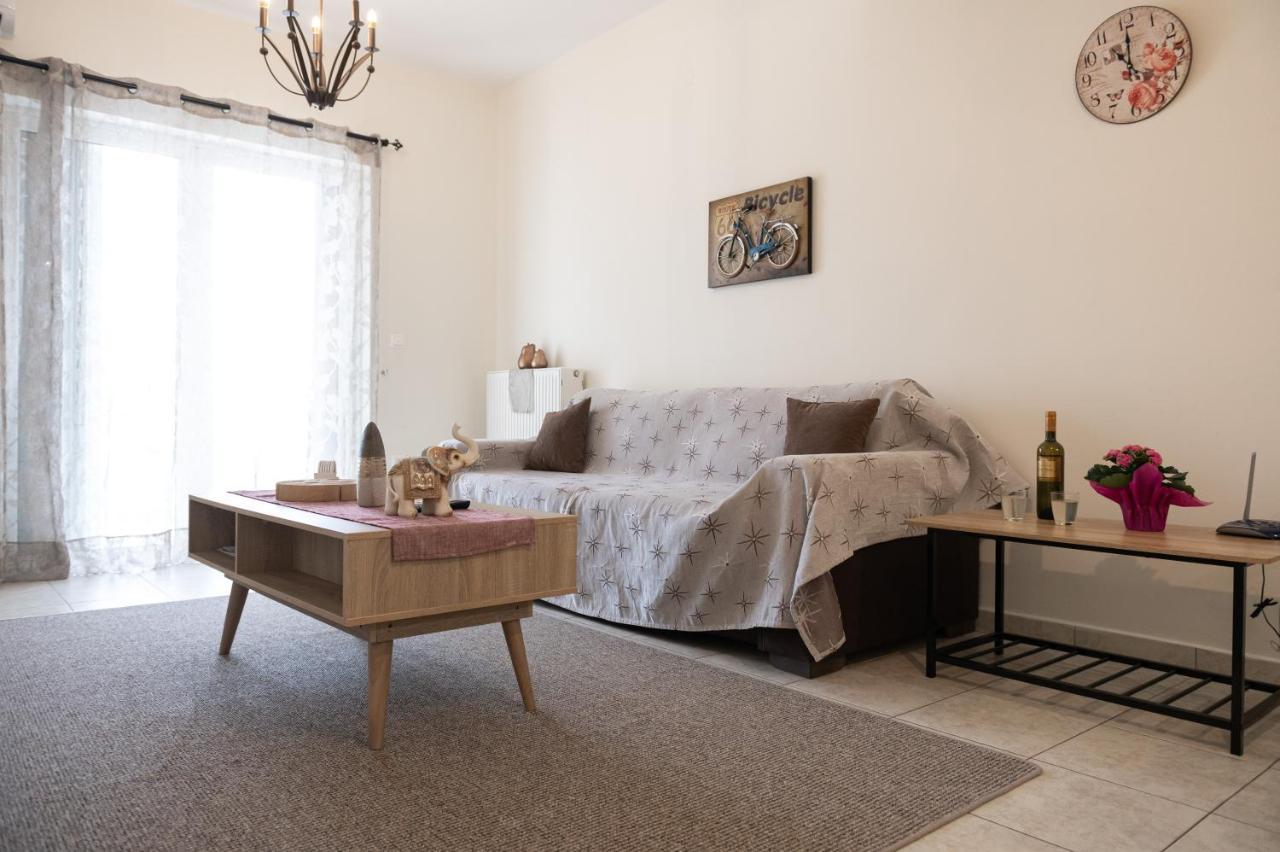 Despoina'S Lovely Apartment Nafplio Bagian luar foto