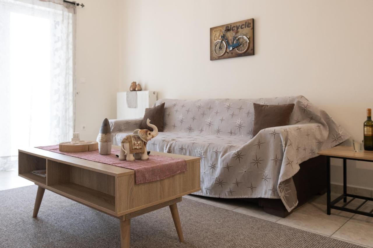 Despoina'S Lovely Apartment Nafplio Bagian luar foto